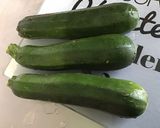 Une image de l'étape 1 de Courgettes farcies carotte jambon emmental.