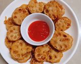 Hình bước làm 4 của món Củ sen kẹp thịt chiên giòn