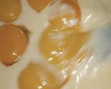 Foto langkah ke 2 dari resep Cheese Butter Chiffon Cake.