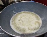 A picture of step 2 of Urad dal pinni.
