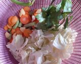 Foto langkah ke 1 dari resep Sayur Sop Sederhana ala Rumahan.