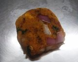 A picture of step 6 of Crispy chana squares.