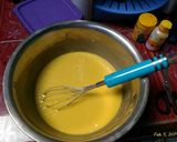 Foto langkah ke 1 dari resep Kue Cubit Pandan & Durian with Sandwich maker.