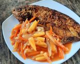 Foto langkah ke 4 dari resep Gurame Goreng Saos Asam Manis.