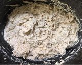 A picture of step 5 of Crockpot Chicken Bacon Ranch sliders.