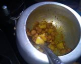 A picture of step 3 of Soya Pulao.