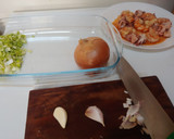 Foto del paso 2 de la receta: Salmón en salsa de naranja y marisco