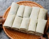 Foto langkah ke 6 dari resep Lumpia Pisang Lumer Aneka Rasa.