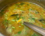 A picture of step 3 of Cabbage Sambar.