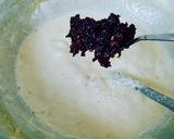 A picture of step 2 of Gulkand Rabri.