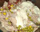 Foto del paso 3 de la receta: Tostadas con atún
