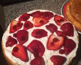 Foto del paso 8 de la receta: Torta de frutillas con manjar y crema chantilly