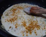 Foto del paso 3 de la receta: Salsa de puerros y curry