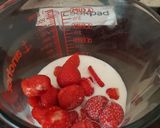 A picture of step 1 of Vanilla & Strawberry Chia Pudding. 😘.