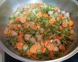 Foto del paso 5 de la receta: Muslos de Pollo🍗en salsa