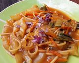 Foto del paso 4 de la receta: Fideos🍝 con col🌿, cebolla🌰 y zanahoria🥕...🤔