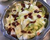 Une image de l'étape 3 de Salade iceberg aux tomates confites séchées et persil.