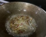 Foto langkah ke 2 dari resep Bayam kuah telur.
