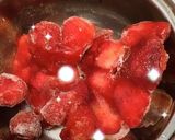 รูปขั้นตอนการทำที่ 1 ของ ซอสสตรอว์เบอร์รี คีโต keto ทำง่ายมาก