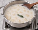 Foto langkah ke 3 dari resep Thai Sweet Cassava - Man Samphalang.