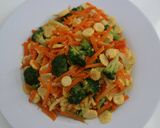 Foto langkah ke 4 dari resep Tumis Mix Vegetables (baby corn/jagung muda, brokoli, dan wortel.