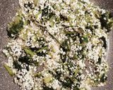 Foto del passaggio 2 della ricetta Risotto sclupit, cavolo nero e pancetta