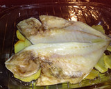 Foto del paso 4 de la receta: Dorada al horno con patatas
