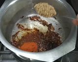 A picture of step 4 of Red beans curry.