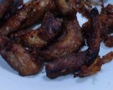 รูปขั้นตอนการทำที่ 5 ของ หมูทอดพริกน้ำปลา