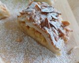 Foto del paso 16 de la receta: Caña de hojaldre rellena de manzana marinada, crema de almendras y toffee (sin gluten)