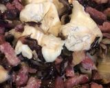 Foto del passaggio 3 della ricetta Mezze maniche radicchioPancetta affumicata e gorgonzola