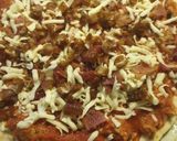 A picture of step 6 of Pork and Date Pizza.