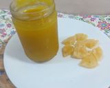 A picture of step 3 of Pineapple crushed chia seeds drink.