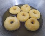 Foto langkah ke 4 dari resep Donat kentang / ubi 🍠 empuk banget.
