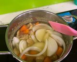 Hình bước làm 2 của món Cà ri ức gà🥘