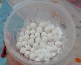 Hình bước làm 3 của món Trân châu phô mai viên tam sắc