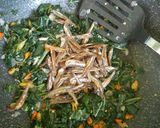 Foto langkah ke 5 dari resep Tumis Daun Pepaya Teri.
