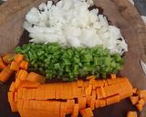 Foto del paso 1 de la receta: Guiso de fideo cortadito