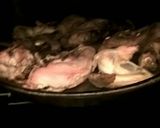 Foto del paso 6 de la receta: Pollo al horno con papas en salsa de champiñons