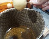 Foto del paso 8 de la receta: Balas de vidrio (bolitas de coco acarameladas)