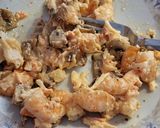 Foto del paso 2 de la receta Empanada de hojaldre con langostinos, ensalada de cangrejo y más..... 😋