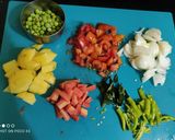 वेज बिर्याणी (veg biryani recipe in marathi) रेसिपी स्टेप 1 फोटो 