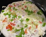 वेज़िटेबल उत्तपम (vegetable uthappam recipe in Hindi) रेसिपी चरण 5 फोटो