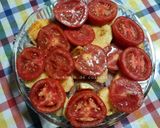 Une image de l'étape 6 de Gratin rustique de pommes de terre aux tomates et oignons.