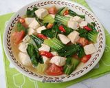 Foto langkah ke 5 dari resep Tumis Tahu Pokcoy.