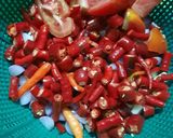 Foto langkah ke 1 dari resep Ayam Balado Pedas #21.