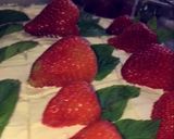 صورة لخطوة 3 من وصفة كيكة الحليب 🥛🍓