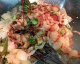 Foto langkah ke 7 dari resep Oseng Kikil Cabe Ijo.