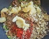 A picture of step 1 of Farali dahi pettis.