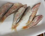 Foto del paso 1 de la receta: Salmonetes fritos